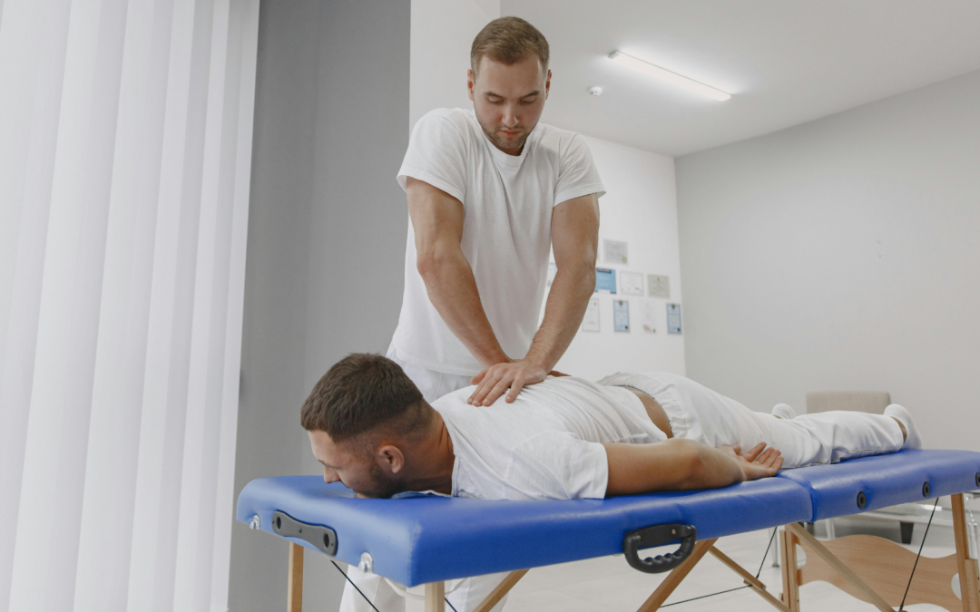 Le massage sportif en kinésithérapie : pourquoi l’intégrer à votre offre de soins ?